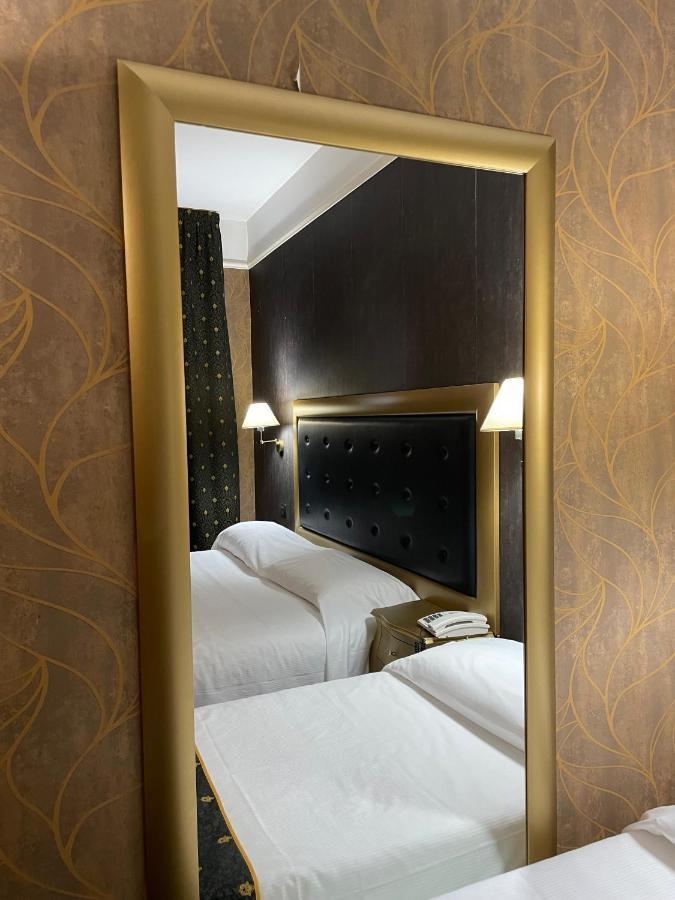 Hotel - Motel Flower Gropello Cairoli Exterior photo
